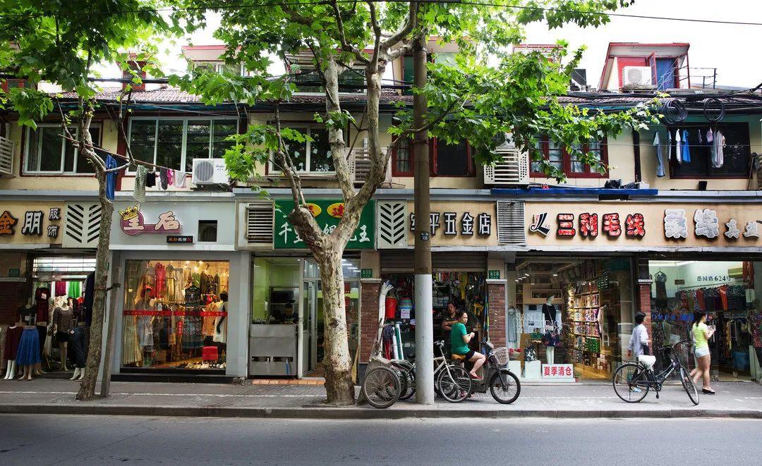 上海的衡山路在哪个区_上海衡山路休闲街景点介绍_上海衡山路旅游攻略