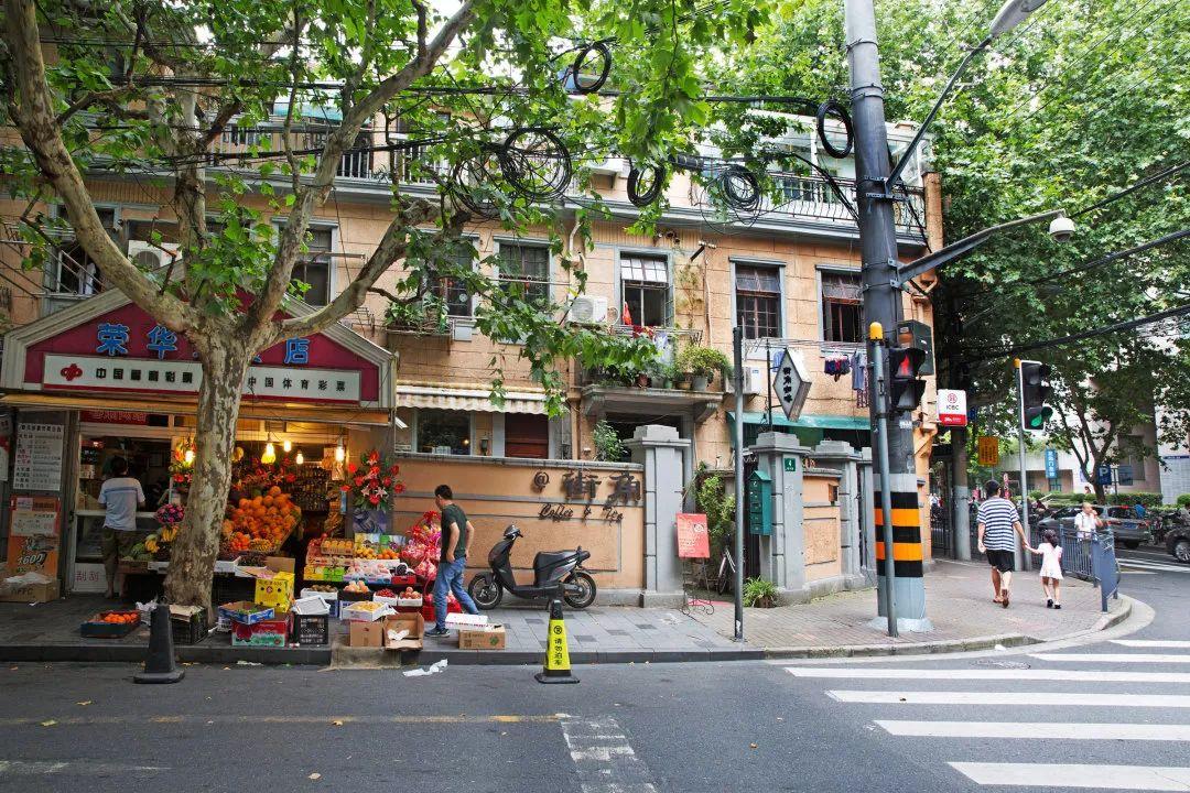 上海衡山路休闲街景点介绍_上海的衡山路在哪个区_上海衡山路旅游攻略