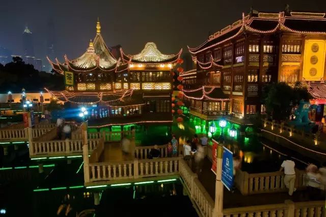 上海夜景旅游景点_夜景上海攻略旅游景点推荐_上海夜景旅游攻略