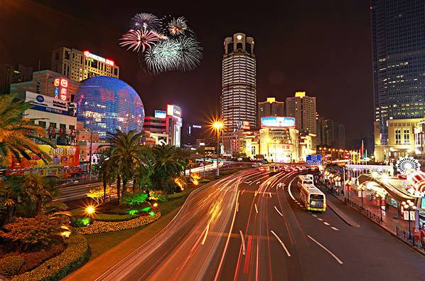 夜景上海攻略旅游景点推荐_上海夜景旅游攻略_上海夜景旅游景点