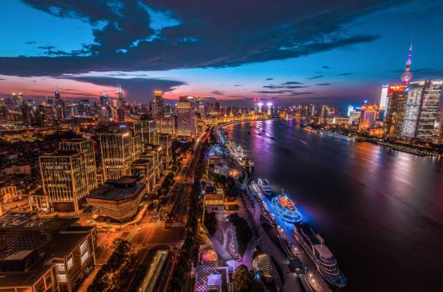 上海夜景旅游攻略_上海夜景旅游景点_夜景上海攻略旅游景点推荐