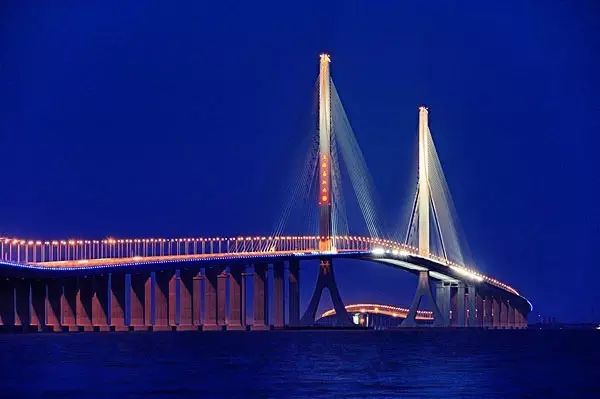 上海夜景旅游攻略_夜景上海攻略旅游景点推荐_上海夜景旅游景点