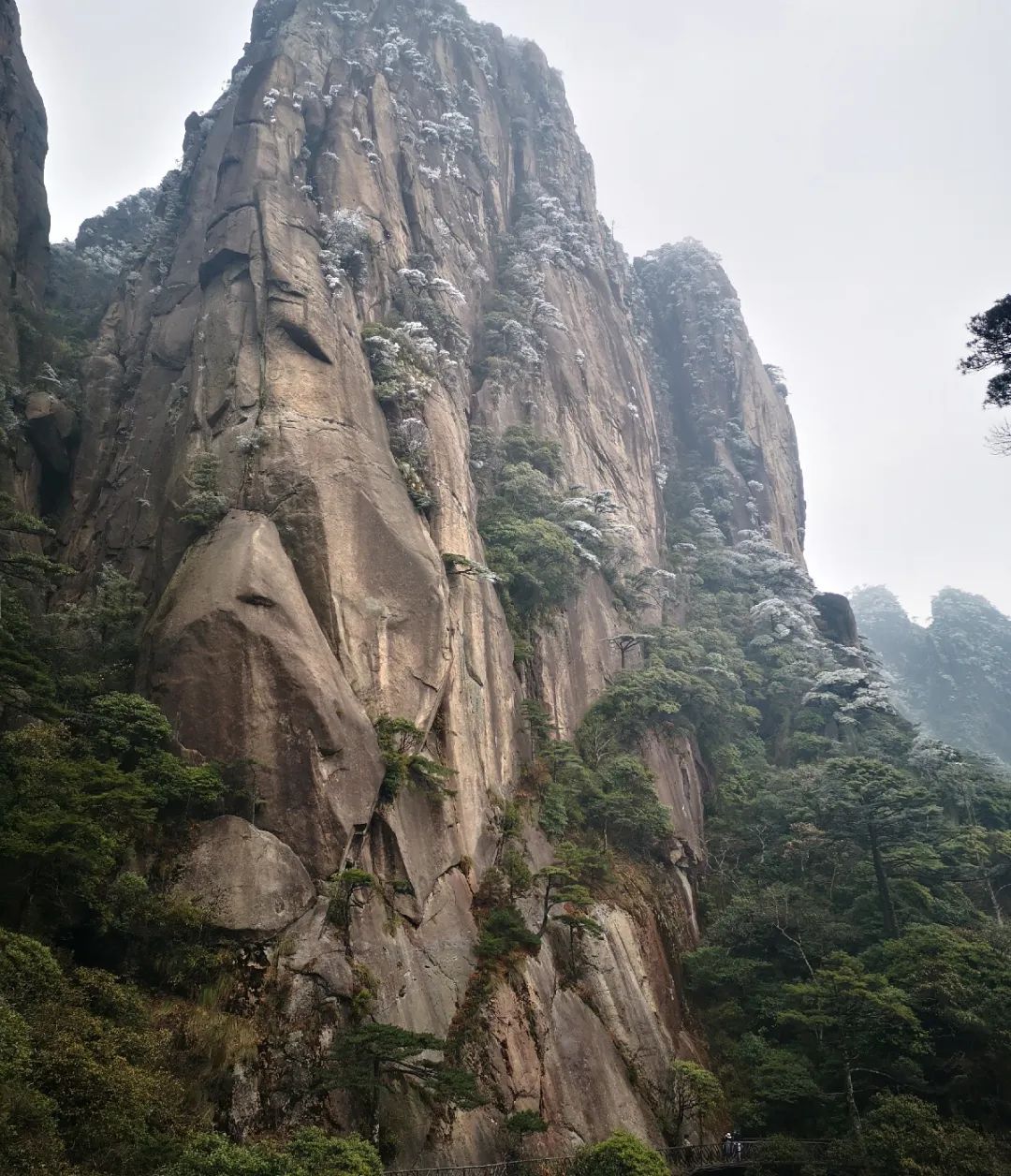 三清山有火车站时刻表_乘火车游三清山旅游攻略_三清山火车票