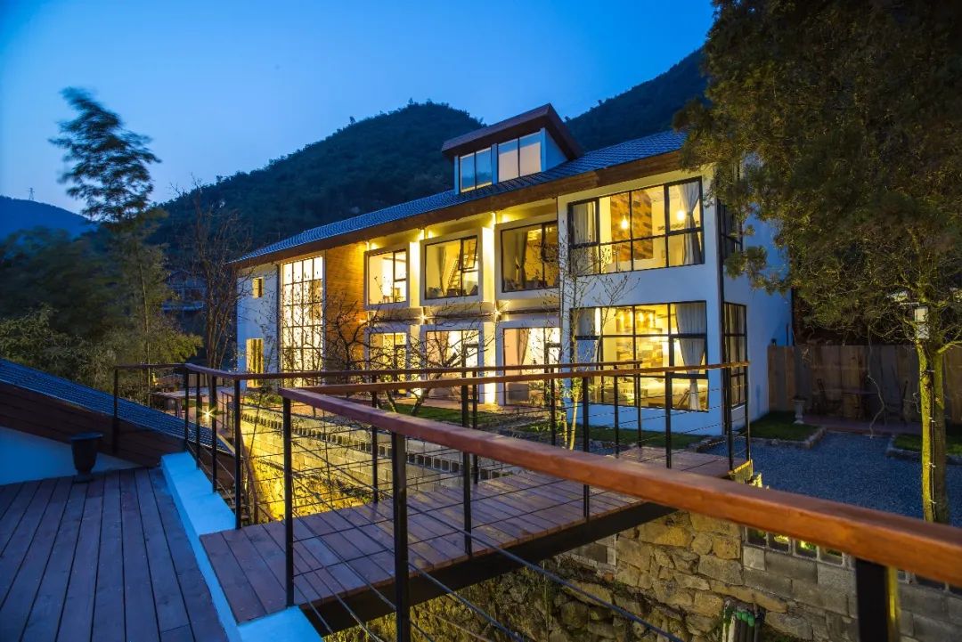 德清莫干山门票价格_德清莫干山旅游攻略_德清莫干山风景区攻略