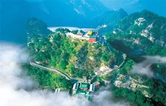 宜昌到武当山旅游攻略_宜昌武当山门票多少钱_宜昌到武当山一日游