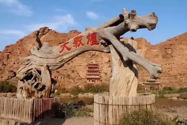 兰州到沙湖旅游攻略_兰州到沙湖怎么坐车_兰州到沙湖开车几个小时