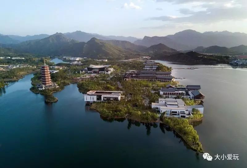 怀柔雁栖湖有什么好玩的地方_怀柔雁栖湖旅游攻略_北京怀柔雁栖湖附近酒店