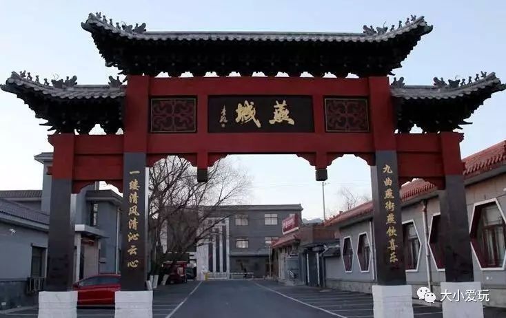 怀柔雁栖湖有什么好玩的地方_怀柔雁栖湖旅游攻略_北京怀柔雁栖湖附近酒店