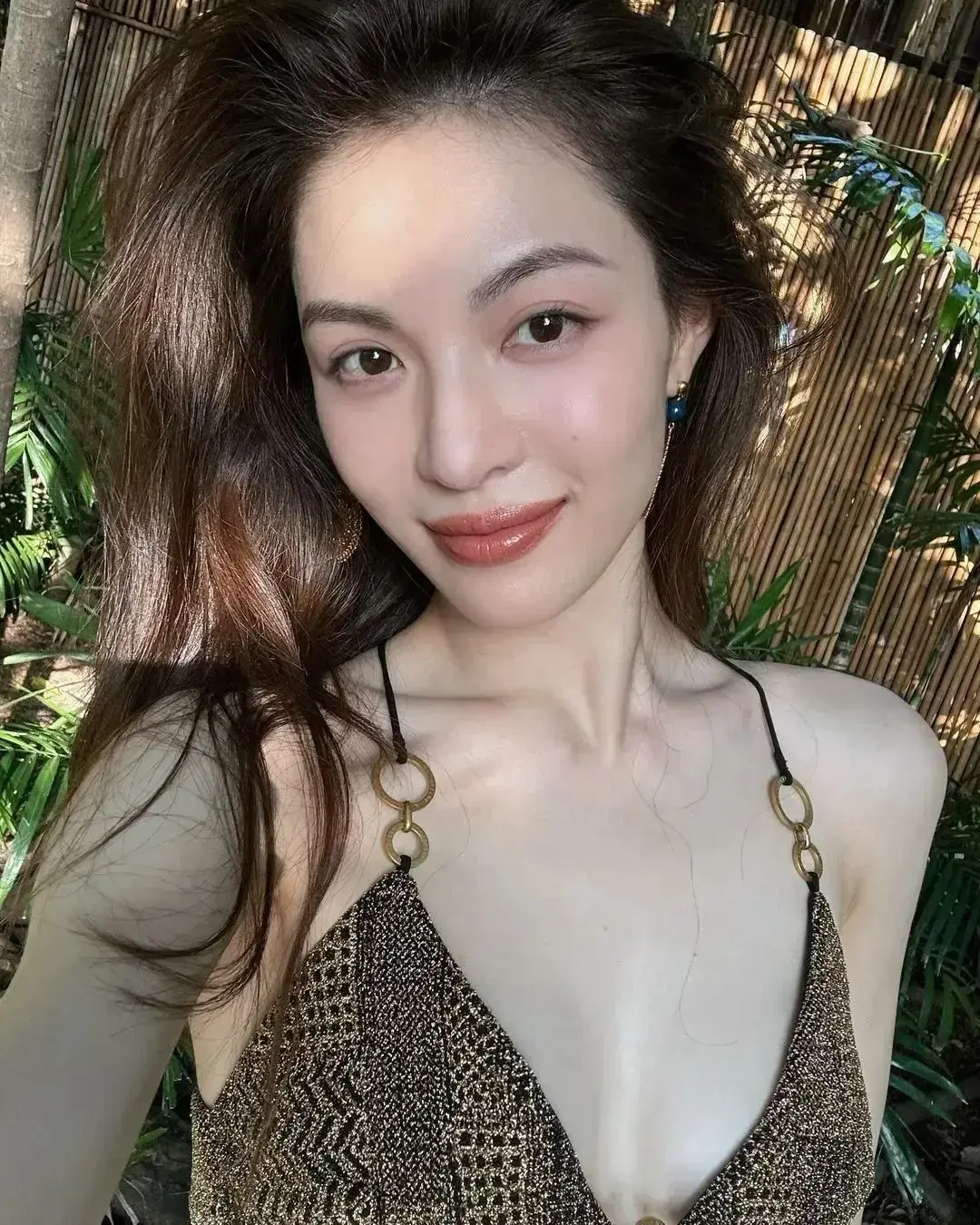 时尚蕾丝_蕾丝时尚高档连衣裙_蕾丝时尚剧场
