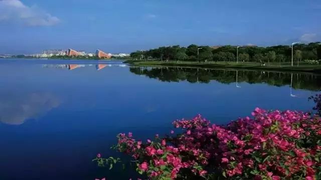 香溪堡旅游攻略_香溪堡民宿_香溪堡好玩吗