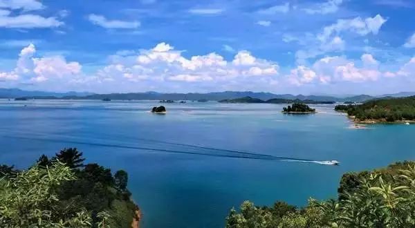 香溪堡旅游攻略_香溪堡好玩吗_香溪堡民宿