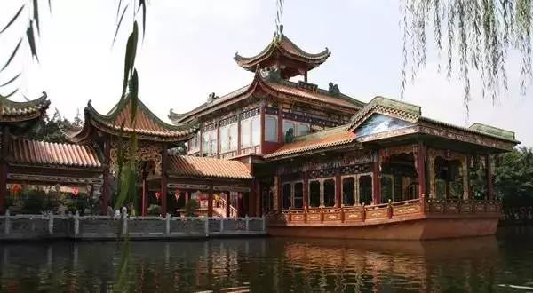香溪堡旅游攻略_香溪堡好玩吗_香溪堡民宿