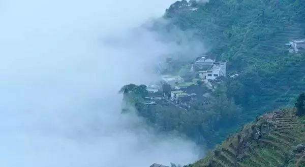 香溪堡好玩吗_香溪堡旅游攻略_香溪堡民宿