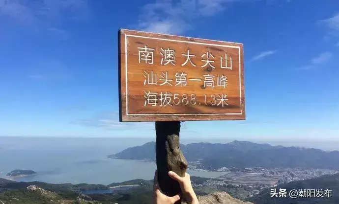 巴厘岛金银岛旅游攻略_巴厘岛金沙滩在哪_巴厘岛度假胜地