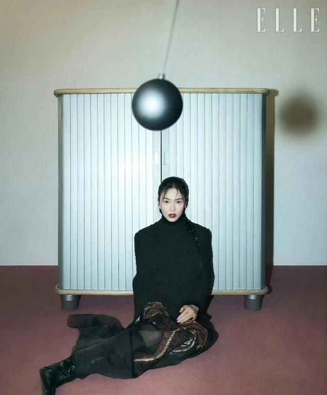 明星时尚韩国女星有哪些_韩国最时尚的女明星_韩国女明星服装搭配图片