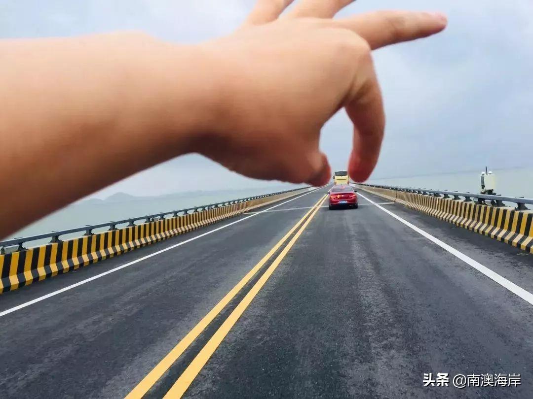 巴厘岛金银岛旅游攻略_巴厘岛金巴兰海滩图片_巴厘岛度假胜地