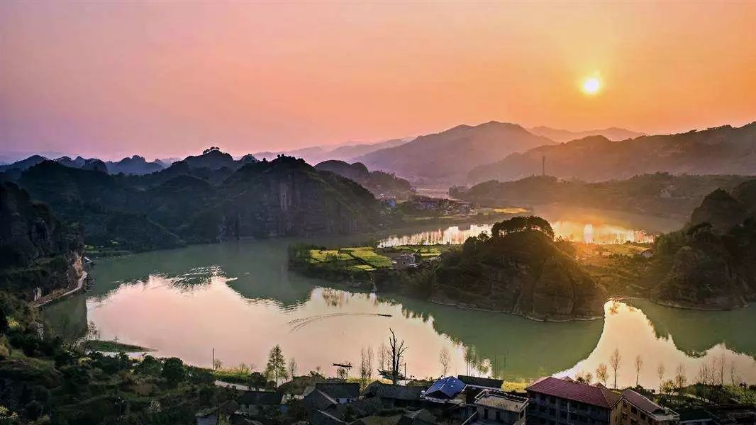 怀化旅游攻略_怀化旅游线路推荐_怀化旅游攻略景点必去