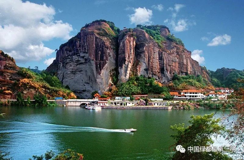 金铙山海拔多少_金铙山旅游攻略_金铙山小木屋住宿攻略