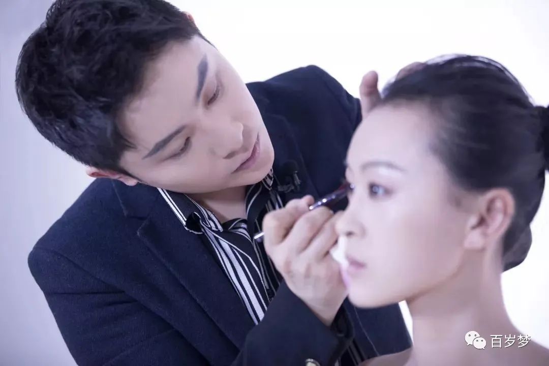 吴磊采访语录_吴凤吴磊_吴磊采访凤凰时尚