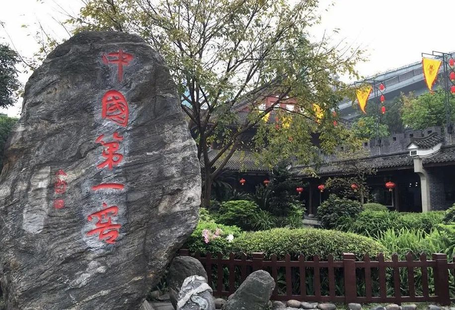 泸州到峨眉山2日_泸州到峨眉山旅游攻略_泸州到峨眉山有多少公里