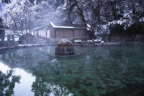 泸州到峨眉山旅游攻略_泸州到峨眉山2日_泸州到峨眉山有多少公里