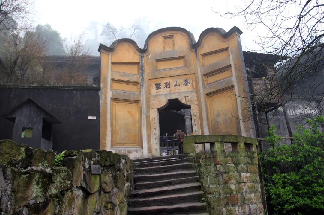 重庆一日旅游攻略_攻略重庆旅游的路线_攻略重庆旅游景点路线