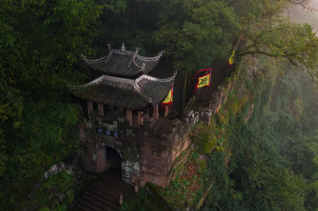 攻略重庆旅游的路线_重庆一日旅游攻略_攻略重庆旅游景点路线