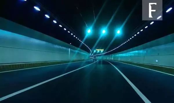 青岛攻略旅游栈桥路线_青岛栈桥旅游攻略_青岛旅游攻略必去景点栈桥