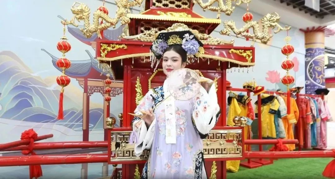 镜泊湖南湖景区_镜泊湖旅游攻略_镜泊湖游湖有意思吗