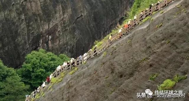 武夷山两日旅游攻略_攻略旅游武夷山路线_旅行攻略武夷山