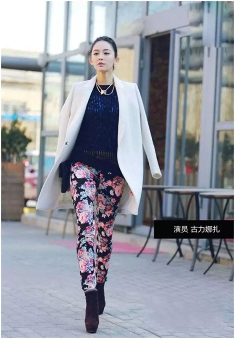 依娜时尚呢子外套_呢子外套是毛呢外套吗_春秋短款修身呢子外套