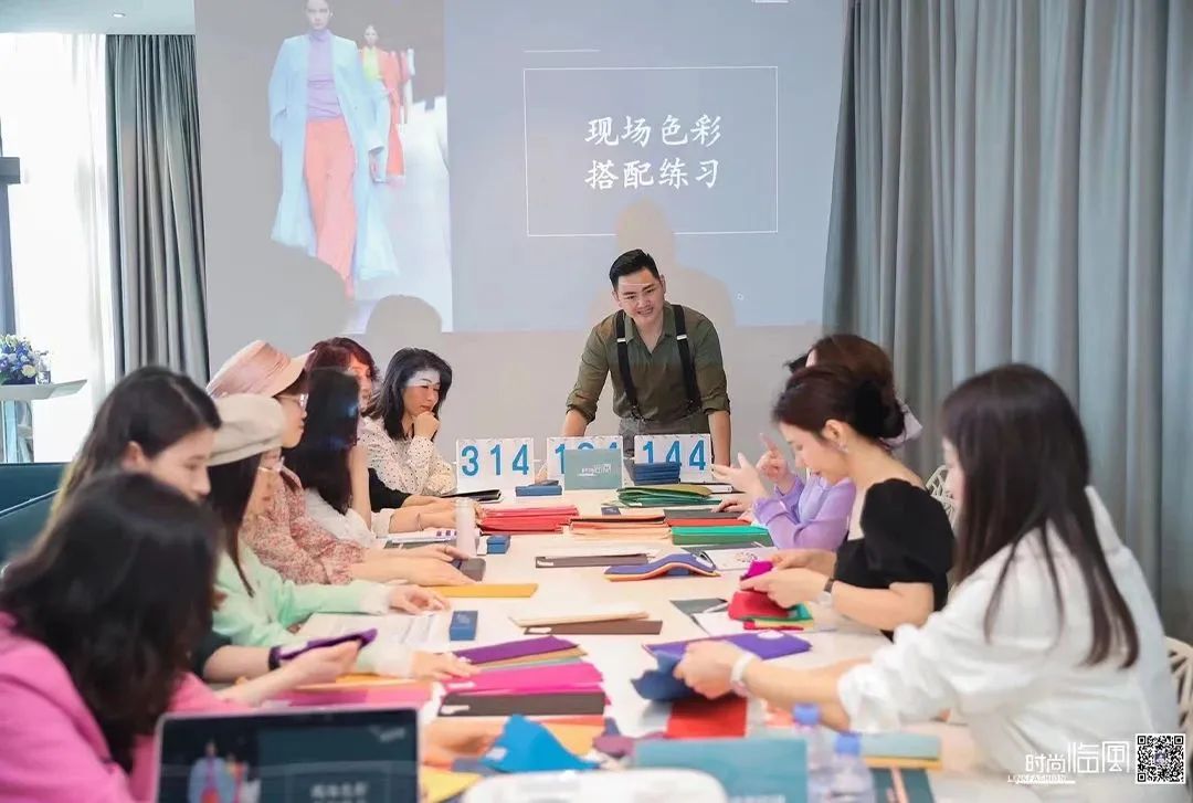 时尚穿搭图片女高清_时尚女人帮图片_时尚图片女大全唯美头像