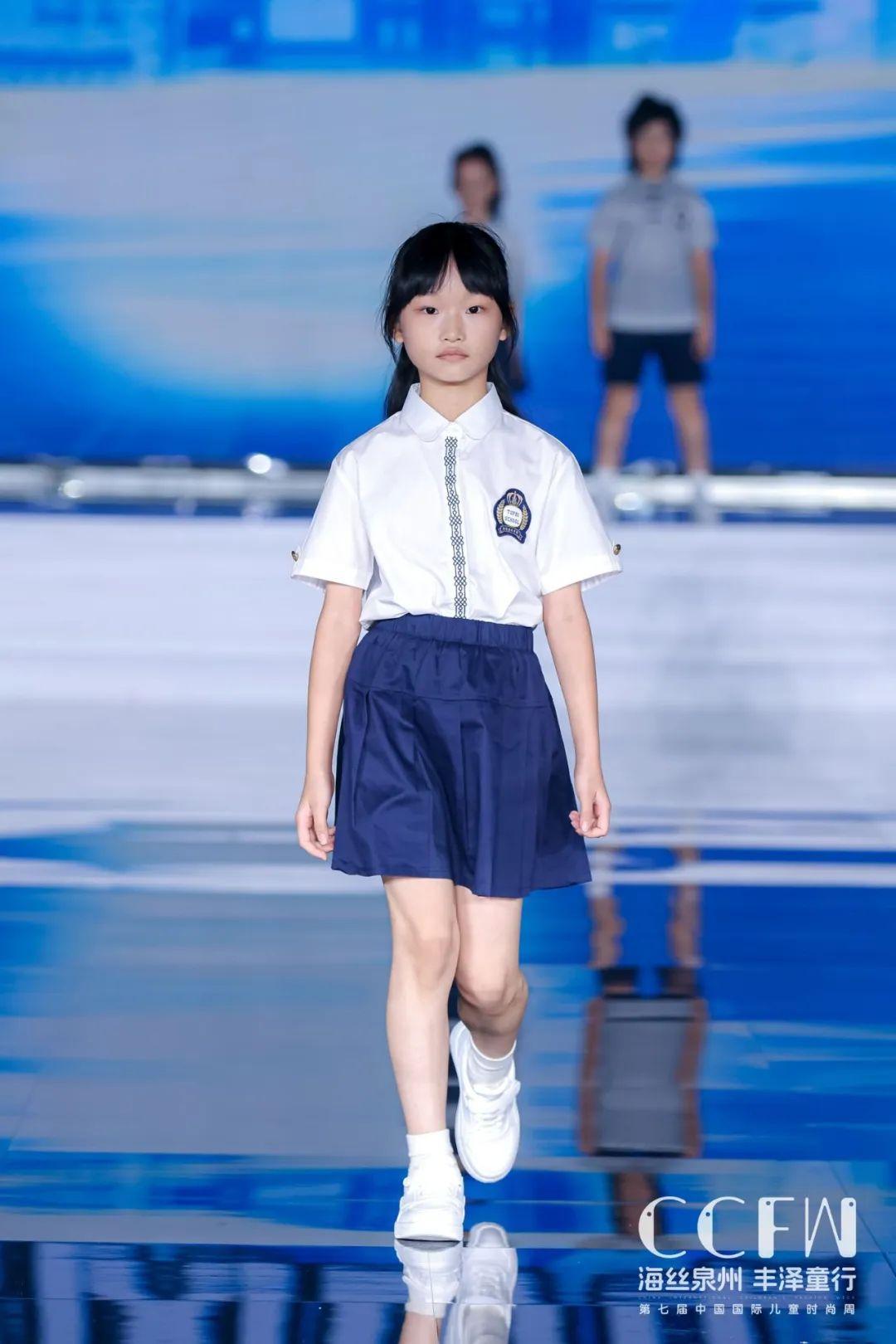 时装秀幼儿_儿童时尚服装秀_幼儿时装秀服装