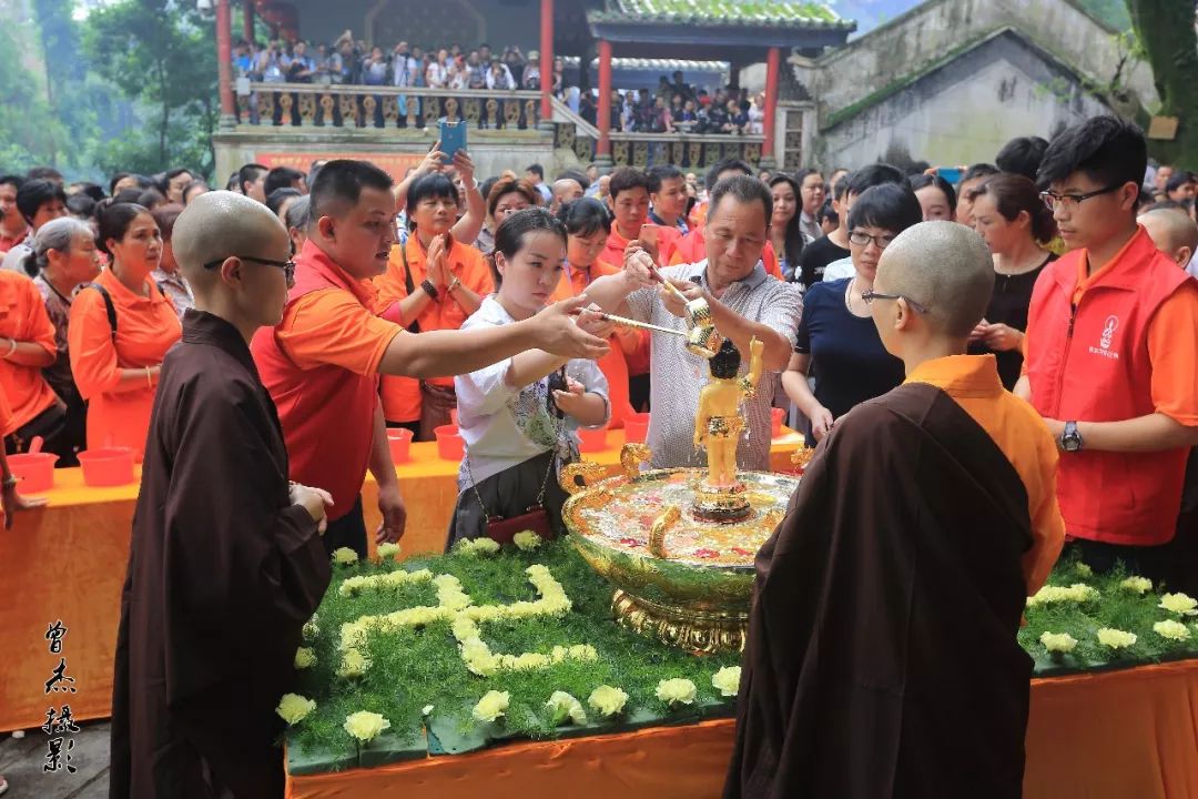 广西桂平西山旅游攻略_西山风景区桂平_桂平西山攻略