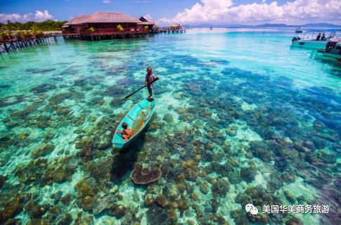 帕劳群岛图片欣赏_帕劳群岛旅游攻略_帕劳群岛地图上的位置