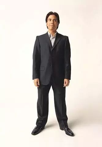 西装一粒扣怎么扣_西装选一粒扣还是两粒扣_单粒扣西装时尚搭配