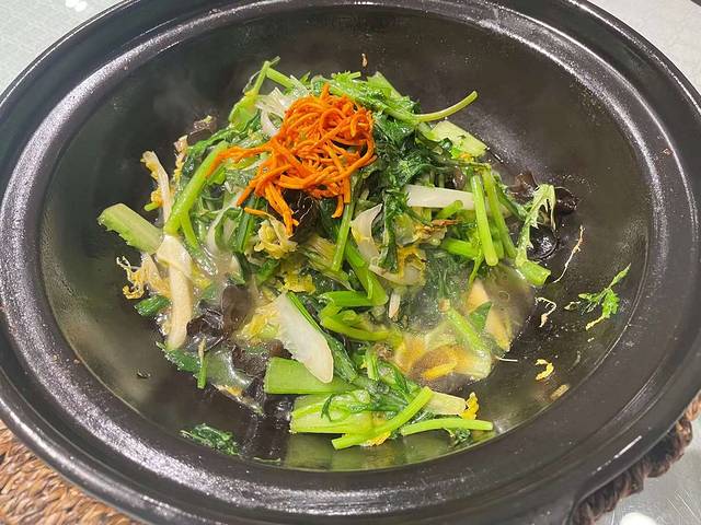 新疆伊犁旅游攻略_新疆伊犁旅游攻略必玩的景点_新疆伊犁游玩攻略
