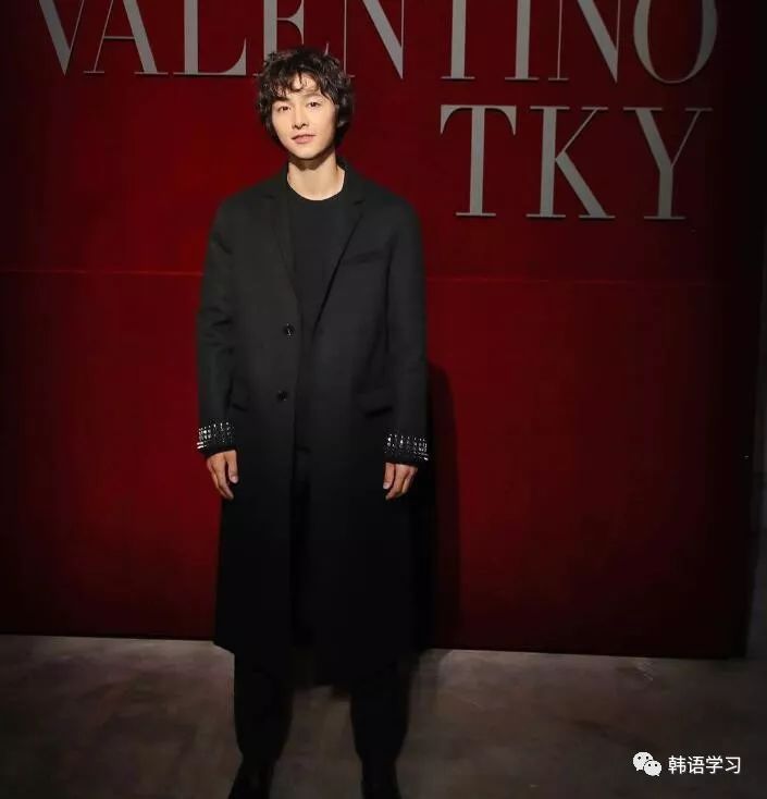 跟韩星学时尚韩语_韩文时尚_韩文时尚潮流怎么写