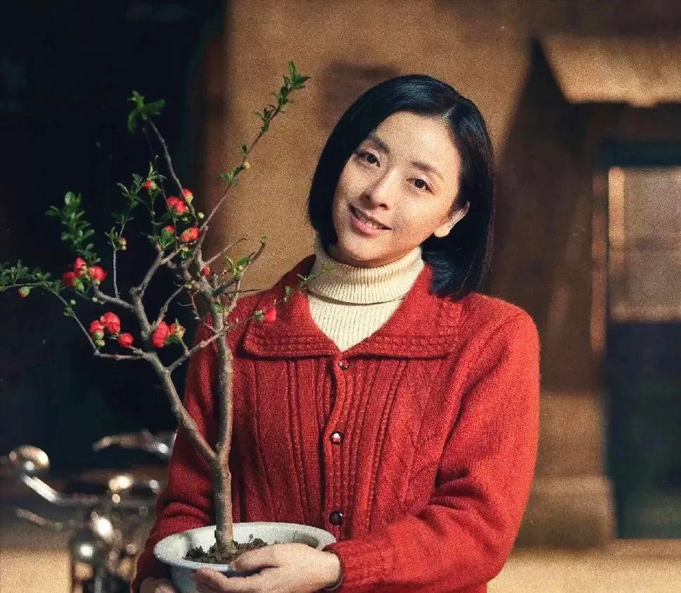 时尚年代盘点_70年代的时尚_时尚年代女装官网