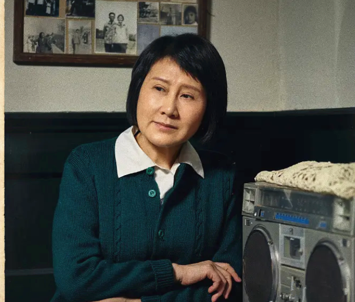 时尚年代女装官网_70年代的时尚_时尚年代盘点