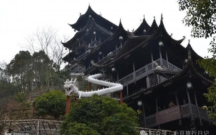 黄石寨旅游攻略_黄石寨旅游线路_黄石寨景区门票