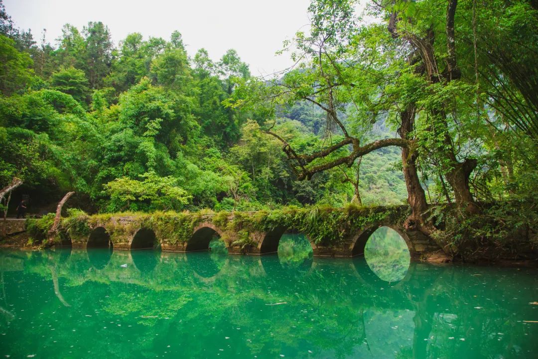 贵阳黄果树瀑布景区_贵阳黄果树瀑布门票多少_贵阳黄果树瀑布自由行旅游攻略
