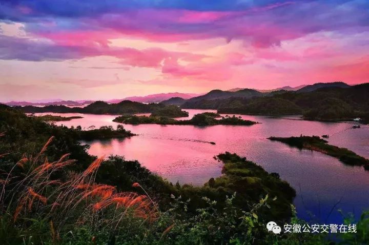 龙虎山几月份去最好玩_龙虎山适合旅游月份_9月龙虎山旅游攻略