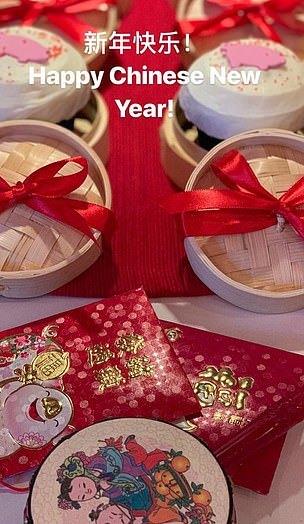 时尚丽人女装_黑高跟时尚丽人_丽人时尚图片