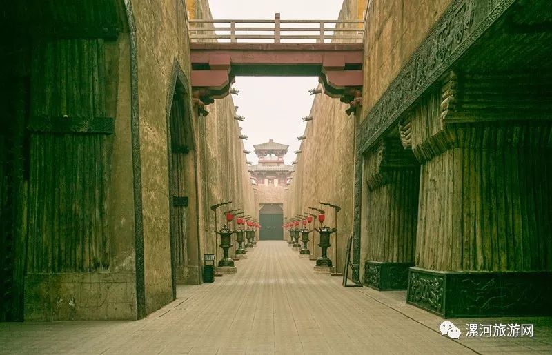 杭州横店旅游攻略_杭州市横店旅游景点_杭州横店旅游景点门票价格多少