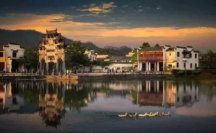 皖西大裂谷游玩时长_皖西大裂谷现场门票多少钱_皖西大裂谷旅游攻略