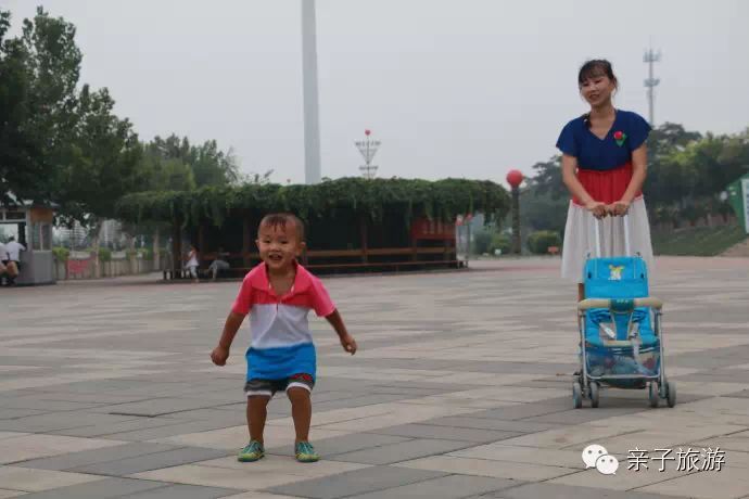 白洋淀菏花大观园_白洋淀荷花大观园旅游攻略_白洋淀荷花大观园民俗寨宾馆