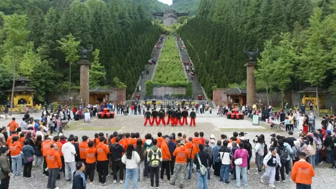 武汉到神农架自助三日游旅游攻略_武汉自驾神农架三日自驾游攻略_武汉神农架旅游攻略四日游