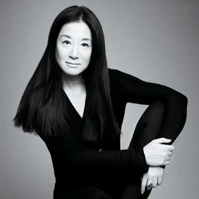 礼服设计女_礼服款式_时尚礼服女装知道
