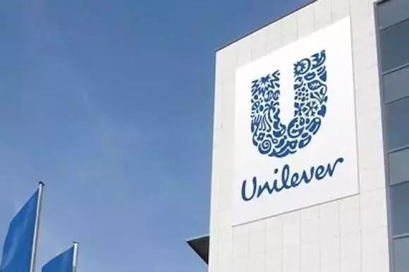 时尚衣橱英文-衣橱英文名(图3) 英文时尚衣橱怎么写_衣橱英文名_时尚衣橱英文